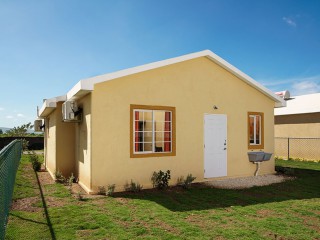 House For Sale in gated community, St. Catherine Jamaica | [1]