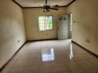 Apartment For Rent in Mona, Kingston / St. Andrew Jamaica | [10]