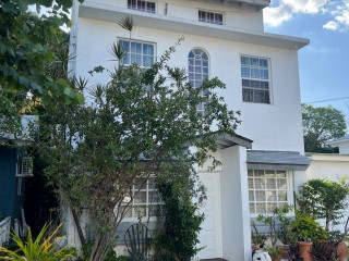 Townhouse For Sale in Kingston, Kingston / St. Andrew Jamaica | [8]