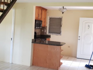 Townhouse For Sale in Drumblair, Kingston / St. Andrew Jamaica | [3]
