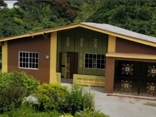 4 bed House For Sale in Georges Valley, Manchester, Jamaica