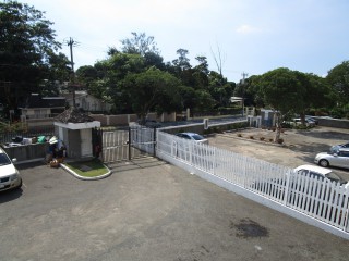 Apartment For Rent in Waterloo Square, Kingston / St. Andrew Jamaica | [1]