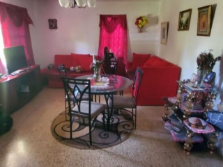 4 bed House For Sale - Mount View Estate, St. Catherine, Jamaica