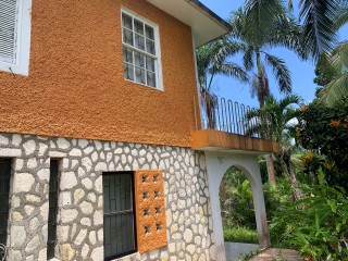 House For Sale in Ducketts, St. James Jamaica | [1]