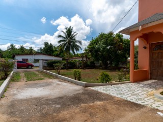 4 bed House For Sale in Keystone, St. Catherine, Jamaica