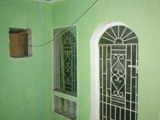 House For Rent in Ensome  City, St. Catherine Jamaica | [10]