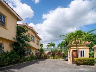 Apartment For Sale in Havendale, Kingston / St. Andrew Jamaica | [1]