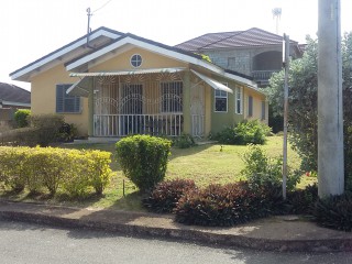 Lot 84, Trelawny, Jamaica - House for Sale