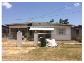 Hart Blvd May Pen, Clarendon, Jamaica - House for Sale