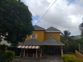 6 bed House For Sale in Lime Hall, St. Ann, Jamaica