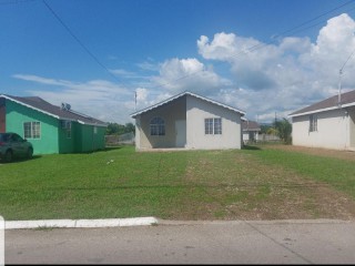 House For Sale in OLD HARBOUR, St. Catherine Jamaica | [3]