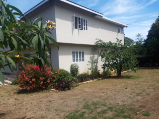 House For Sale in Mayfair Red Hills, Kingston / St. Andrew Jamaica | [1]