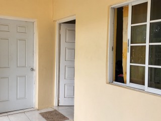 4 bed House For Sale in Palmers Cross, Manchester, Jamaica