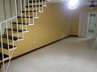 2 bed Townhouse For Rent in Liguanea, Kingston / St. Andrew, Jamaica