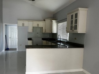 House For Rent in Caymanas Country Club Phase 1, St. Catherine Jamaica | [1]