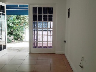 Commercial building For Rent in Near Devon House, Kingston / St. Andrew Jamaica | [7]