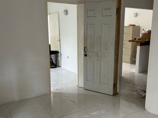 House For Rent in Spanish Town, St. Catherine Jamaica | [10]