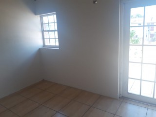 Townhouse For Rent in Portmore, St. Catherine Jamaica | [9]