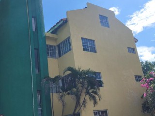 2 bed Apartment For Sale in 10 Central Avenue, Kingston / St. Andrew, Jamaica