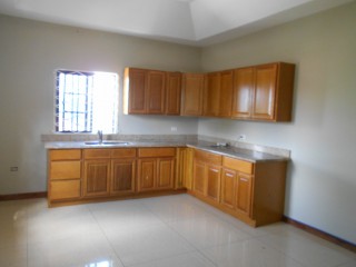 3 bed House For Sale in Mandeville, Manchester, Jamaica