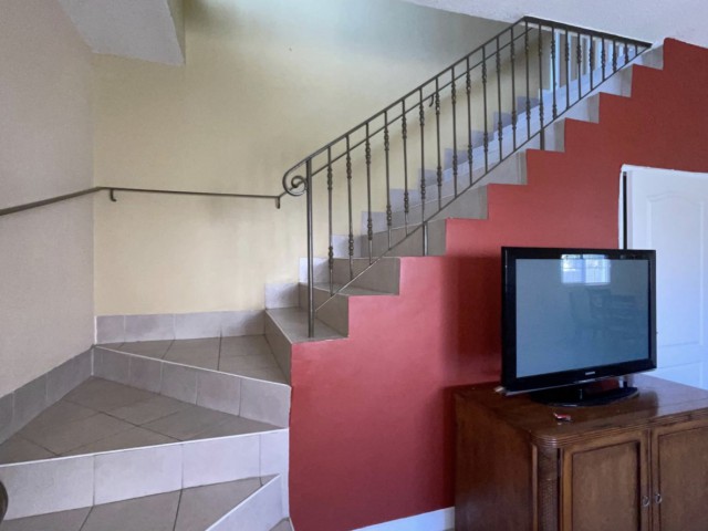 Townhouse For Rent in Caribbean Estate Greater Portmore, St. Catherine Jamaica | [11]