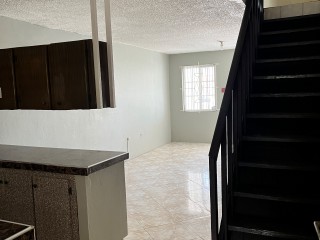 Townhouse For Rent in Calabar Mews, Kingston / St. Andrew Jamaica | [3]