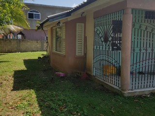 House For Sale in Rose Vale Spot Valley, St. James Jamaica | [3]
