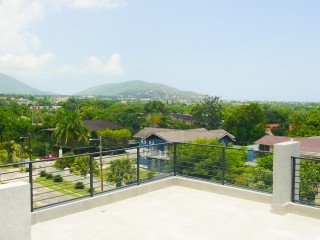 Townhouse For Rent in Russell Heights Kingston 8, Kingston / St. Andrew Jamaica | [12]