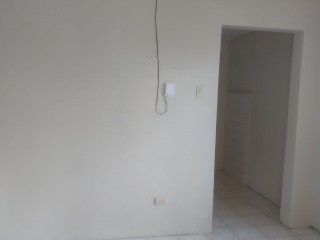 House For Rent in Taylor Land, Kingston / St. Andrew Jamaica | [4]