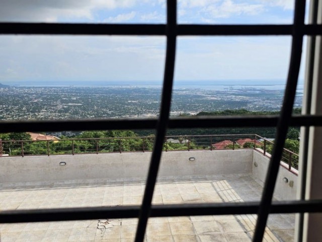 Apartment For Rent in Belvedere, Kingston / St. Andrew Jamaica | [2]