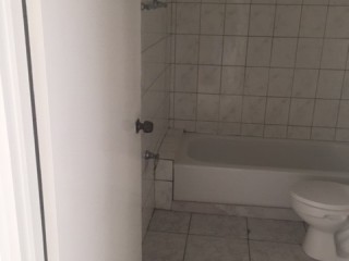 Townhouse For Rent in RUSSELL HEIGHTS CHERRY GARDENS, Kingston / St. Andrew Jamaica | [7]