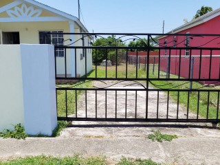 House For Rent in Spanish Town Old Harbour Rd, St. Catherine Jamaica | [11]