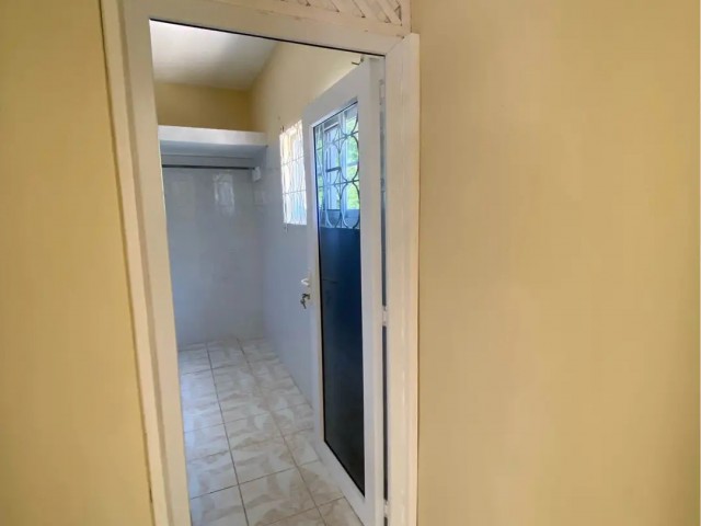 House For Rent in Kingston, Kingston / St. Andrew Jamaica | [2]