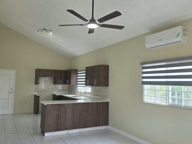 House For Rent in Portmore, St. Catherine Jamaica | [2]