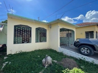 4 bed House For Sale in Greater Portmore, St. Catherine, Jamaica