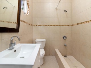 Apartment For Rent in Red Hills, Kingston / St. Andrew Jamaica | [4]