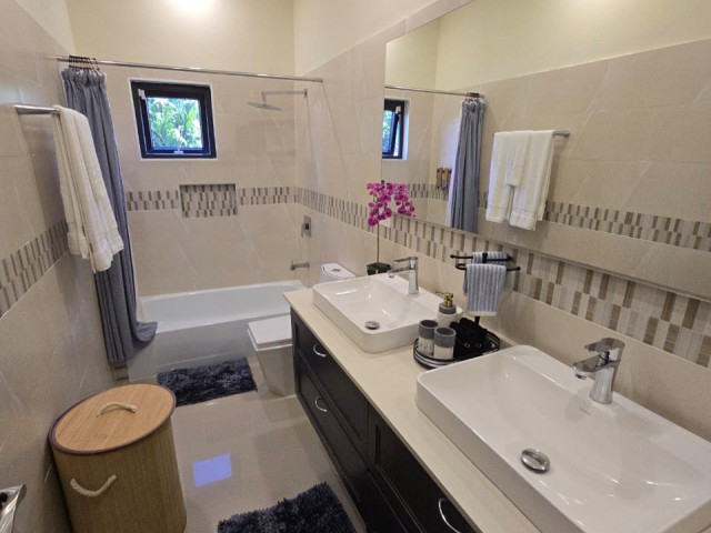 House For Sale in Ocho Rios, St. Ann Jamaica | [9]