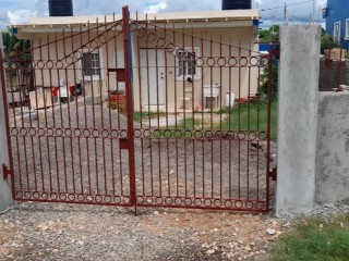 House For Rent in Longville Park, Clarendon Jamaica | [7]