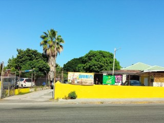 Commercial building For Sale in Maxfield Ave Lyndhurst Park, Kingston / St. Andrew Jamaica | [4]