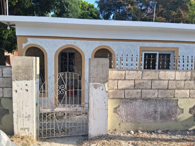 2 bed House For Rent - Bottom Hampstead, St. Thomas, Jamaica