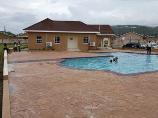 House For Rent in Drax Hall Country Club, St. Ann Jamaica | [6]