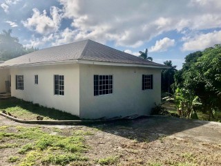 House For Rent in Paradise Pen, St. James Jamaica | [13]