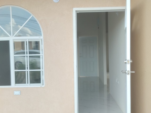 2 bed House For Rent - Phoenix Village II St Catherine, St. Catherine, Jamaica