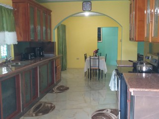 House For Sale in Waterloo, St. Catherine Jamaica | [5]