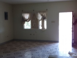 House For Rent in Black River St Elizabeth, St. Elizabeth Jamaica | [11]