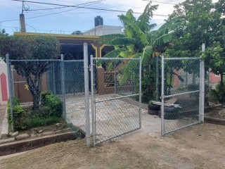 2 bed House For Sale in CHRISTIAN GARDENS, St. Catherine, Jamaica