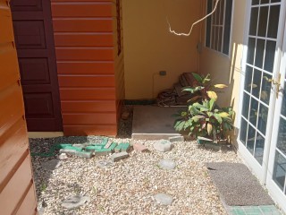 Townhouse For Rent in Ravina, Kingston / St. Andrew Jamaica | [13]