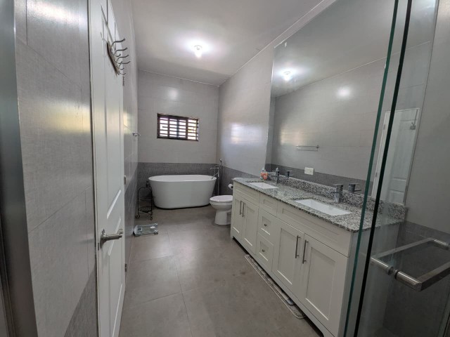 Apartment For Sale in Smokey Vale, Kingston / St. Andrew Jamaica | [7]