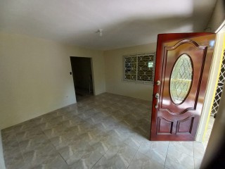 House For Sale in Ensom City, St. Catherine Jamaica | [8]
