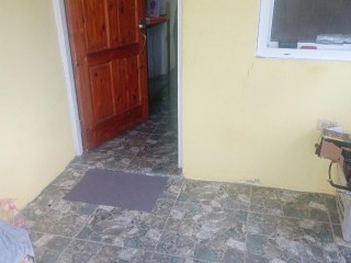 House For Sale in Cromarty Grove, St. Catherine Jamaica | [1]